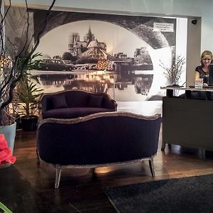 Annexe Hotel